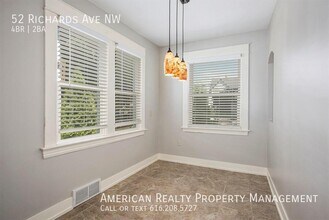 52 Richards Ave NW in Grand Rapids, MI - Building Photo - Building Photo