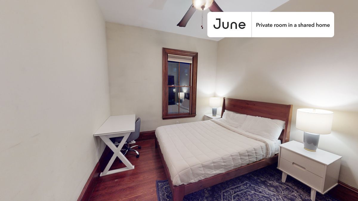 Private bedroom in 5 bed/2 bath Home in Boston, MA - Building Photo
