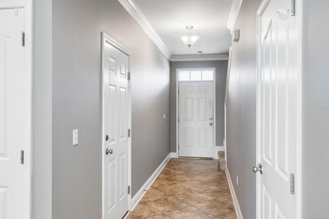 8890 White Ibis Way in Navarre, FL - Building Photo - Building Photo