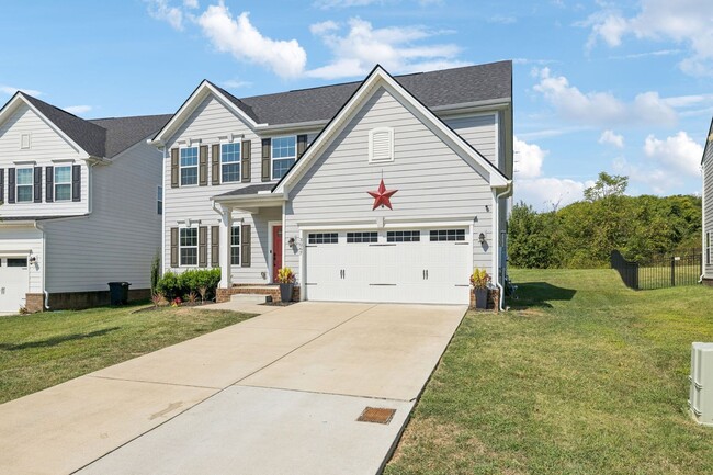 3067 Boxbury Ln in Spring Hill, TN - Building Photo - Building Photo