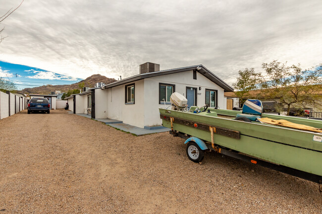 9107 N 13th St in Phoenix, AZ - Building Photo - Building Photo