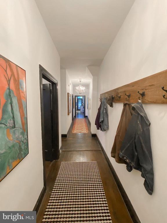 property at 1731 S St NW