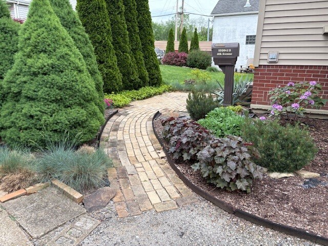 1520 4th Ave in Coraopolis, PA - Building Photo