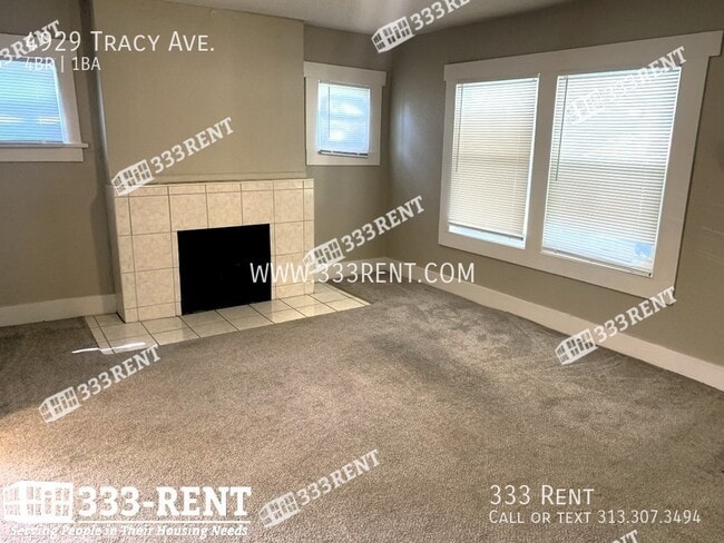 4929 Tracy Ave in Kansas City, MO - Building Photo - Building Photo