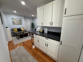 32 Reedsdale St, Unit 2 in Boston, MA - Building Photo - Building Photo