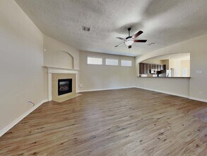30727 Academy Trace Dr in Spring, TX - Building Photo - Building Photo