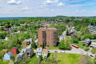 Steelworkers Tower in Pittsburgh, PA - Building Photo - Building Photo