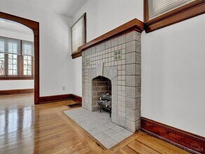 4363 Ridgeview Ave in Cincinnati, OH - Foto de edificio - Building Photo