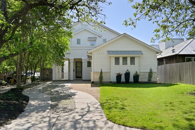 property at 1907 Travis Heights Blvd