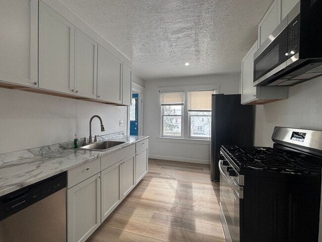 property at 4517 Bucyrus Ave