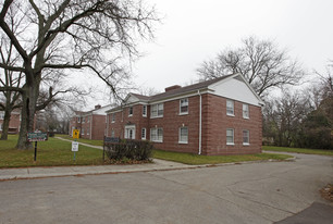 820 Parish Ct Apartments