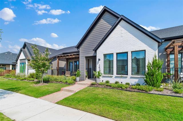 1421 Rose Willow Wy in Arlington, TX - Foto de edificio - Building Photo