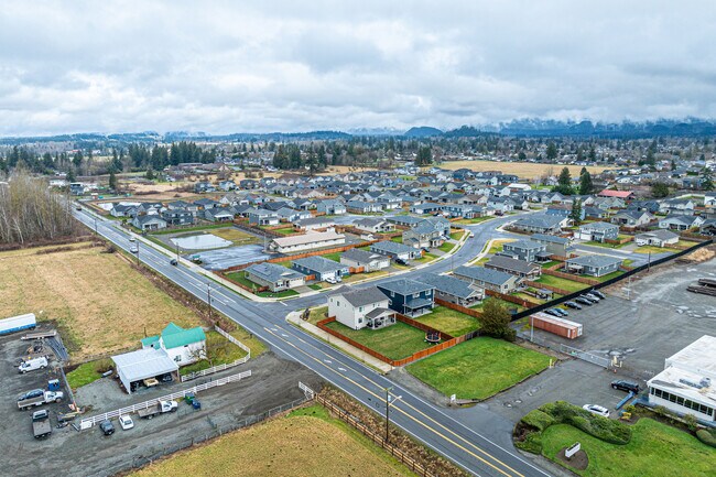 Alder Brook in Enumclaw, WA - Building Photo - Building Photo