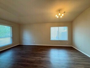 1508 Highland Dr in Cedar Park, TX - Building Photo - Building Photo