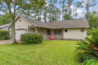 45 Wellington Dr in Palm Coast, FL - Building Photo - Building Photo