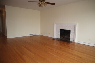 3112 W 101st Pl in Evergreen Park, IL - Building Photo - Building Photo