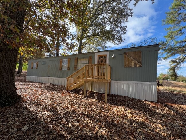 property at 87 Poplar Dr