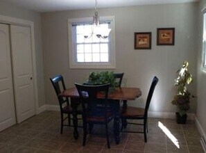 170 Roysan St in Manchester, NH - Building Photo - Building Photo