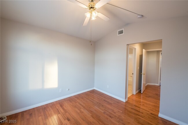 property at 7129 Paradise Bay Dr