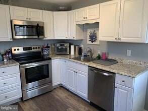 115 2nd Ave N in Glen Burnie, MD - Building Photo - Building Photo