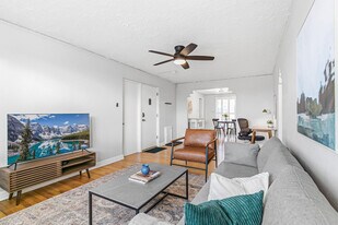 1666 Detroit St, Unit SI ID1318193P in Denver, CO - Building Photo