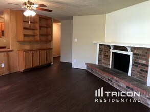 17602 Poppy Trails Ln in Houston, TX - Building Photo - Building Photo