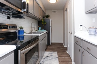 Montoro in Irving, TX - Building Photo - Interior Photo