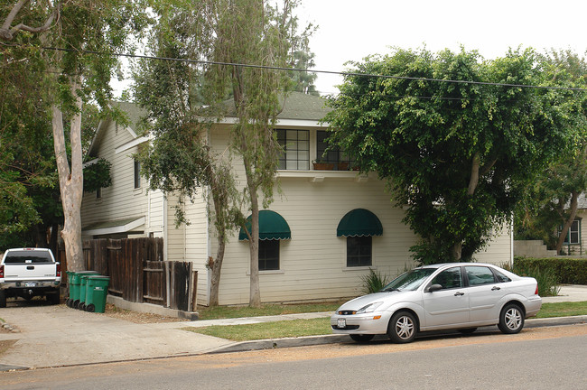 430 S Olive St in Orange, CA - Building Photo - Building Photo