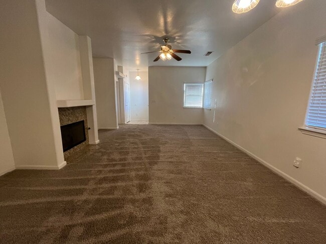 21110 Mission St in Tehachapi, CA - Building Photo - Building Photo