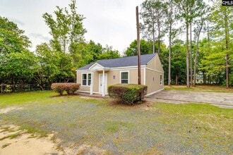 6536 Shakespeare Rd in Columbia, SC - Building Photo - Building Photo