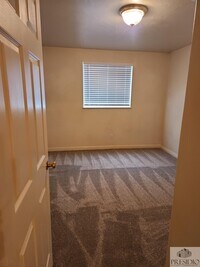 1514 S 175 E St photo'