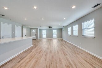 5625 Terry St in The Colony, TX - Building Photo - Building Photo