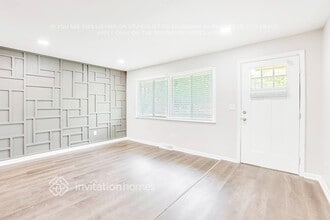 3237 Tulip Dr in Decatur, GA - Building Photo - Building Photo