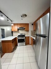 15 W 25th St in Bayonne, NJ - Building Photo - Building Photo
