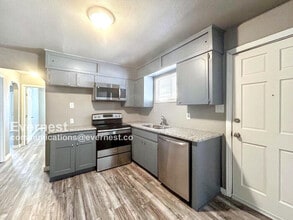 1607 El Paso St in San Antonio, TX - Building Photo - Building Photo