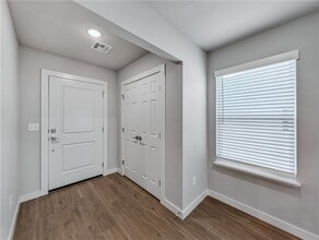 6305 NW Kathleen St in Bentonville, AR - Building Photo - Building Photo