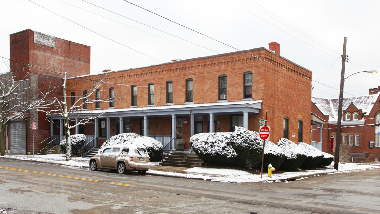 7800-7808 Hamilton Ave in Pittsburgh, PA - Foto de edificio