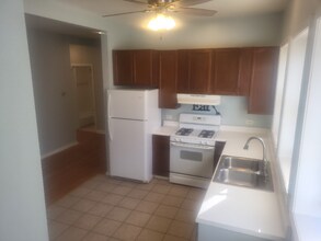 1811 Emerson St in Evanston, IL - Building Photo - Building Photo