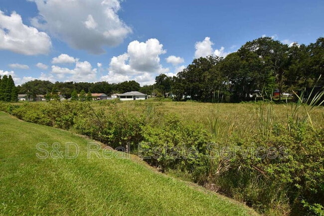 1440 Ridge Lake Ct in Lakeland, FL - Building Photo - Building Photo