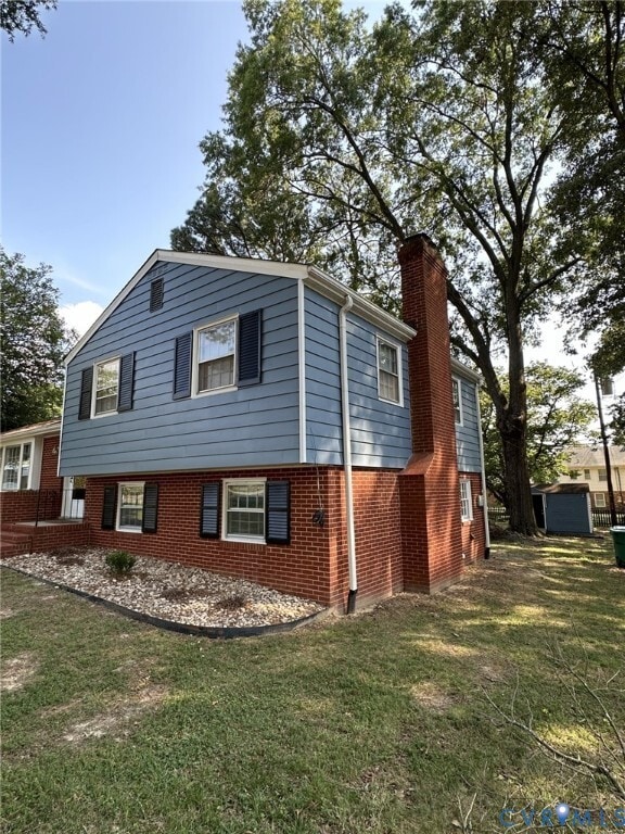 9301 Newhall Rd in Richmond, VA - Foto de edificio - Building Photo