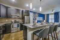 Building Photo - Ascend on Cave Creek Apartments in Phoenix, Arizona
