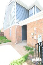 8335 Mangrove Dr in Memphis, TN - Building Photo - Building Photo