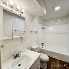 4524 Pennsylvania Ave in Kansas City, MO - Building Photo - Building Photo