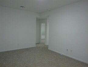 510 Belle Spgs Ln in Conroe, TX - Building Photo - Building Photo