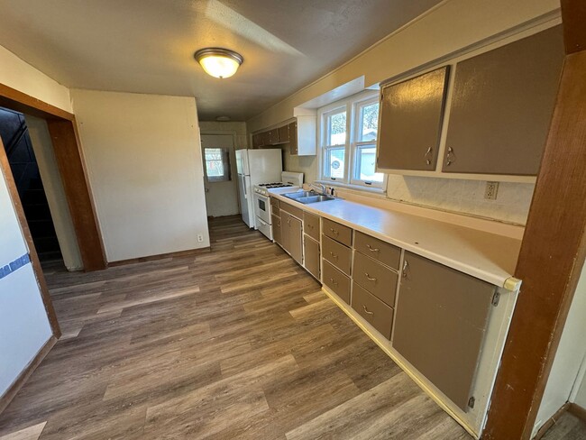 property at 114 Fred St