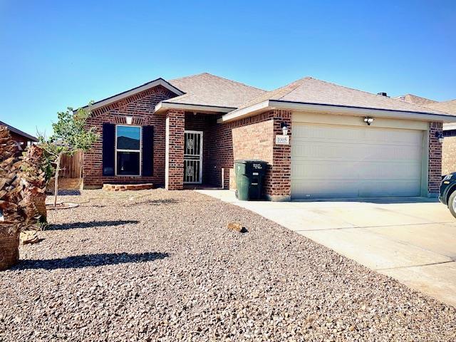 1005 E 92nd St in Odessa, TX - Building Photo