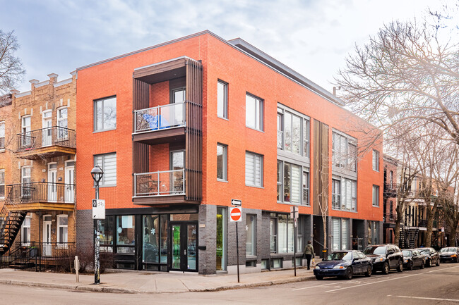 5333-5339 De Bordeaux St in Montréal, QC - Building Photo - Primary Photo