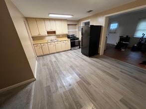 7202 Sindall Rd in Parkville, MD - Building Photo - Building Photo