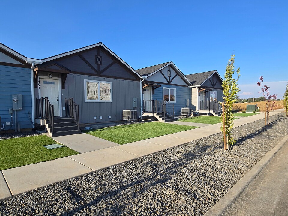 1408 Edington Ave in Moscow, ID - Building Photo