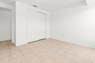 1057 Tropical Ave NW in Port Charlotte, FL - Building Photo - Building Photo